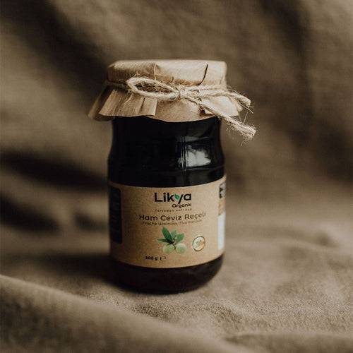 Grüne Walnussmarmelade