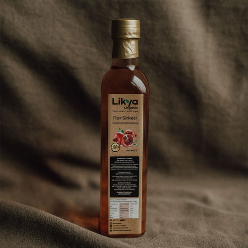 Granatapfelessig
